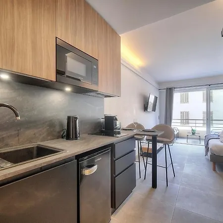 Apartament Luxury - Stunning With Terrace To Rent Grand Cannes