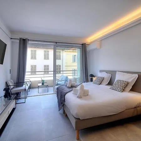 Apartment Luxury - Stunning With Terrace To Rent Grand